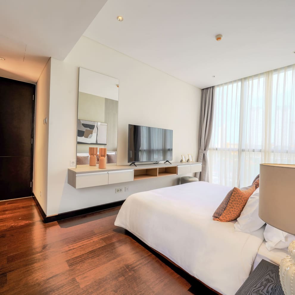Vivere Main bedroom 11